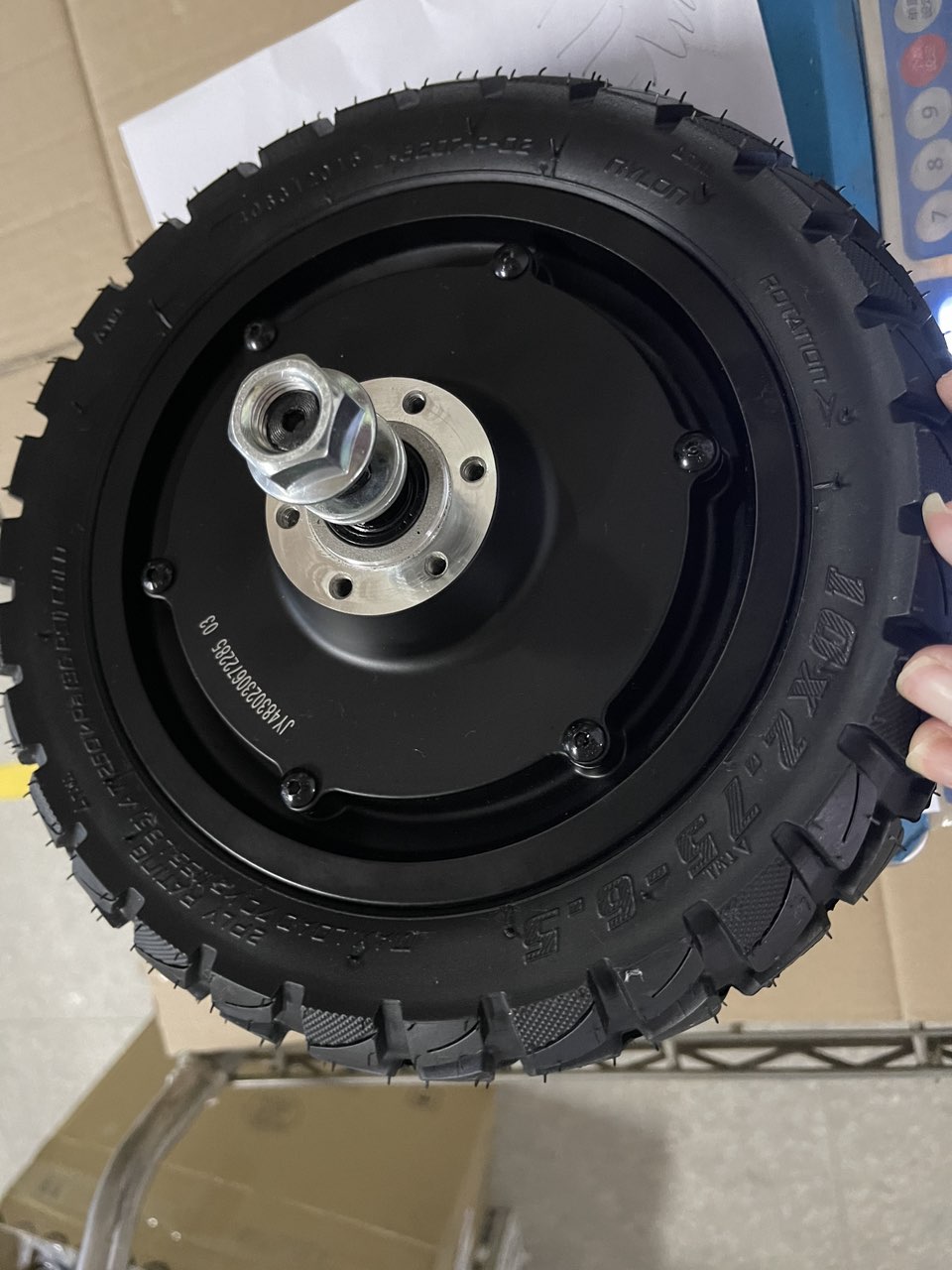Roue motorisée de 800 W pour trottinette électrique iX4 - Pneumatic pour iX3/iX4