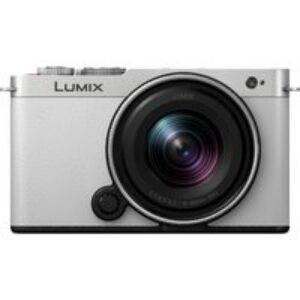 Lumix S9 Hybride Plein Format Smokey White x Silver series + 18-40mm F4.5-6.3 Silver