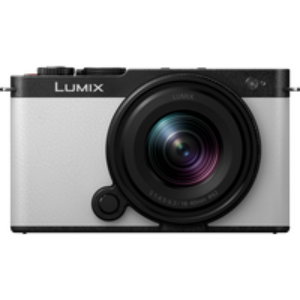 Lumix S9 Hybride Plein Format + 18-40mm F4.5-6.3 | Blanc